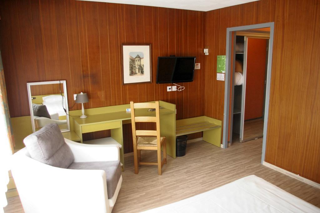 Le Skippy Dancotel Saint-Pierre-des-Corps Exterior photo